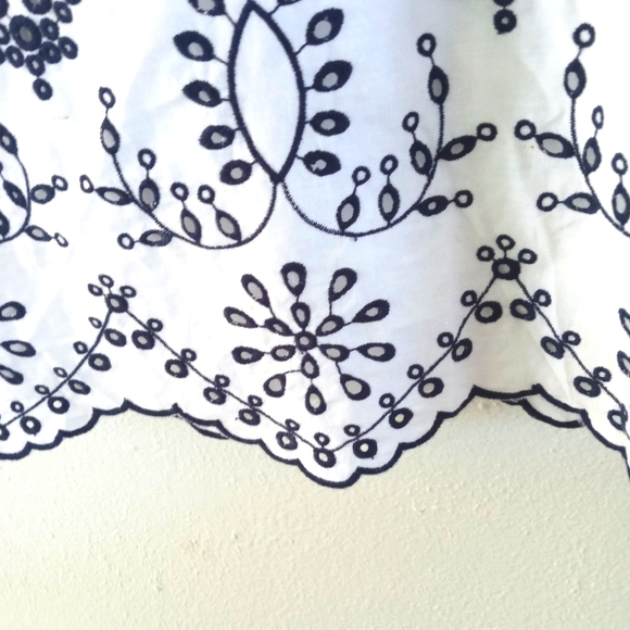 SAIL TO SABLE Cotton Eyelit Dress | 6 - Picture 5 of 8